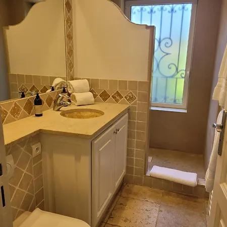 La Villa *